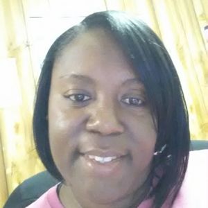 Meet your Posher, Delana